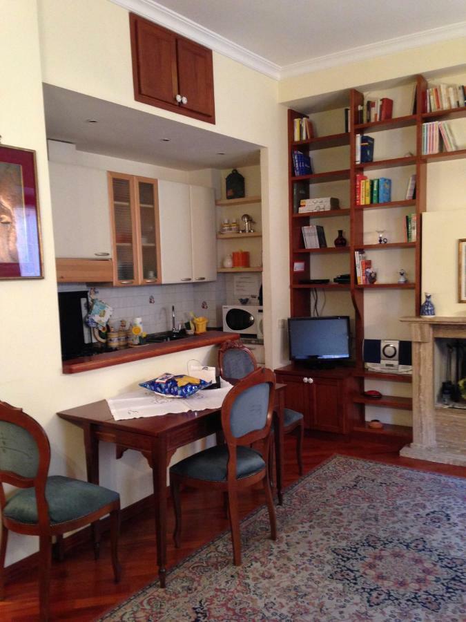 A Casa Di Zia Lola Appartement Rome Buitenkant foto